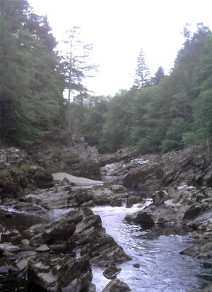 findhorn_river.jpg